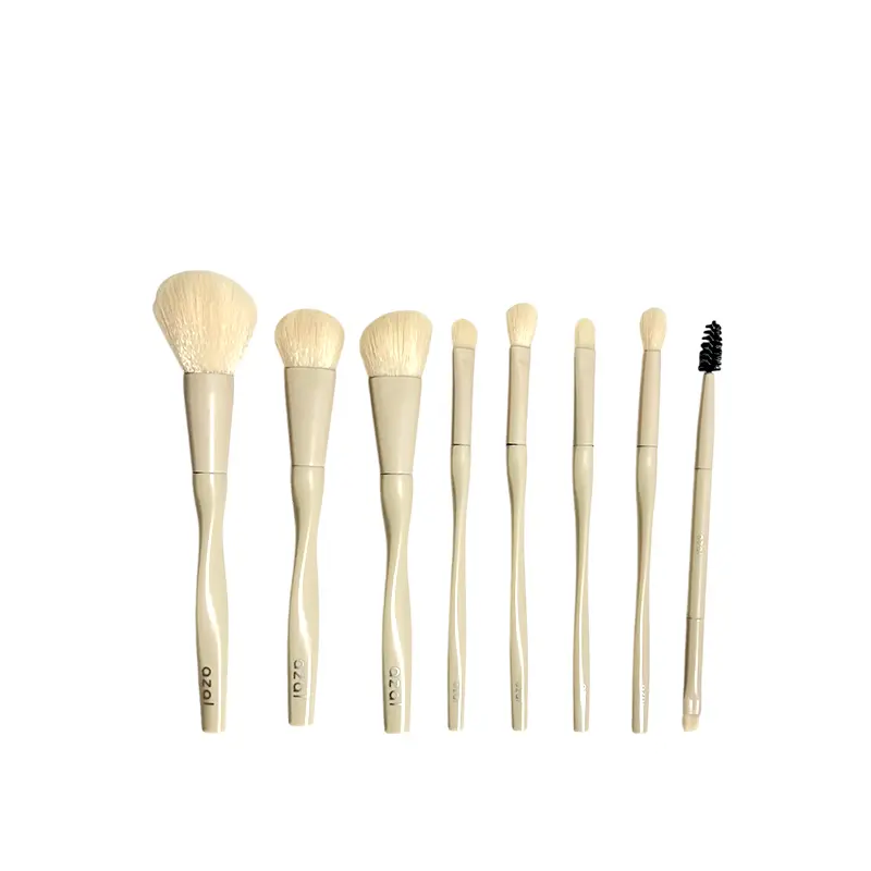 set-de-8-pinceaux-maquillage (1) - Marketing SMD.webp